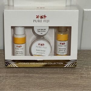 Pure Fiji Pineapple Hydrate And Nourish Collection NIB‎ Lotion Body  Kit